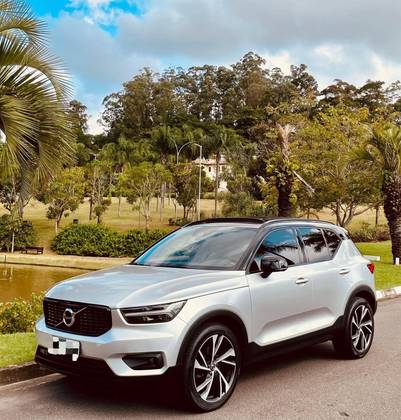 VOLVO XC40 2.0 T5 GASOLINA R-DESIGN AWD GEARTRONIC